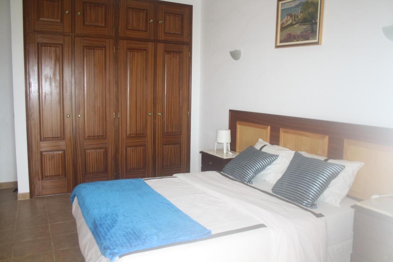 Rustic Villa Guesthouse Santa Barbara de Nexe Bagian luar foto