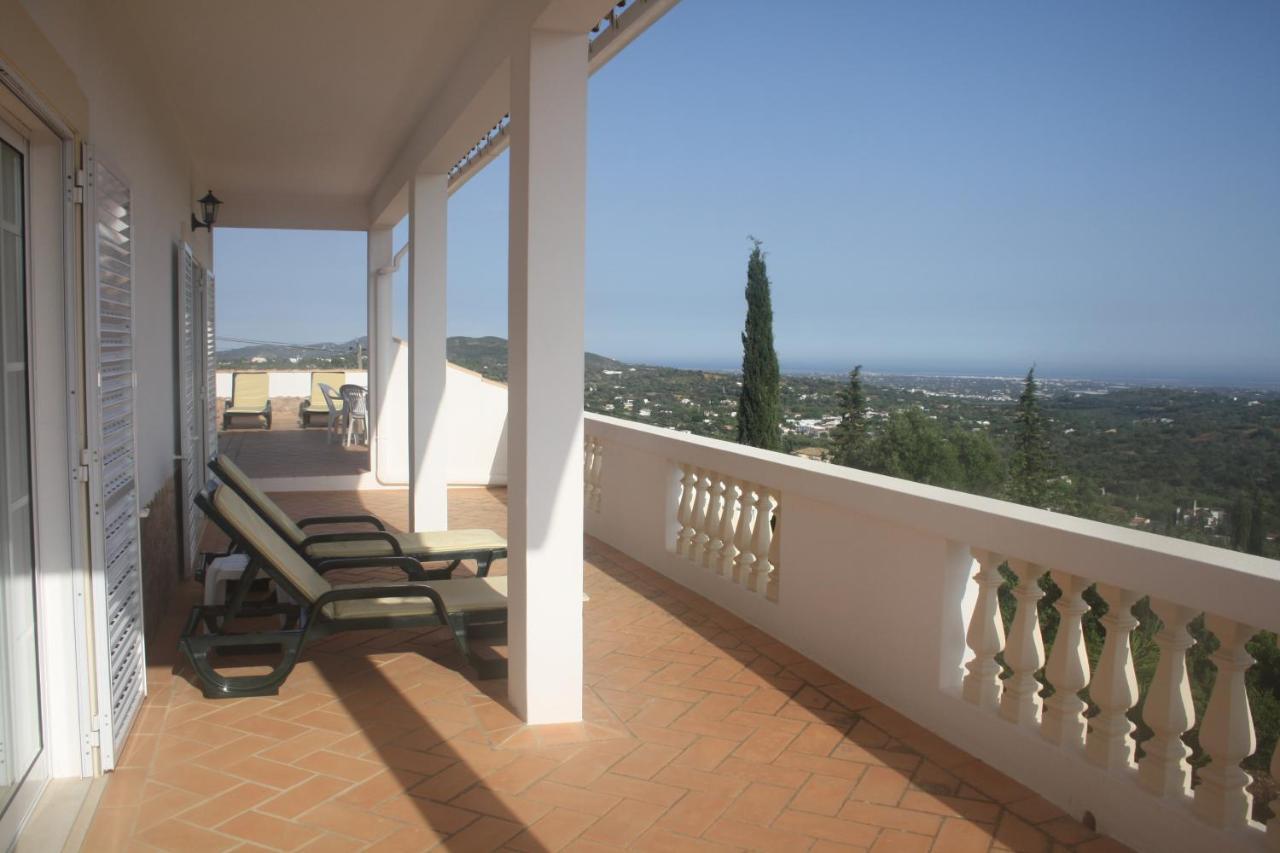 Rustic Villa Guesthouse Santa Barbara de Nexe Bagian luar foto