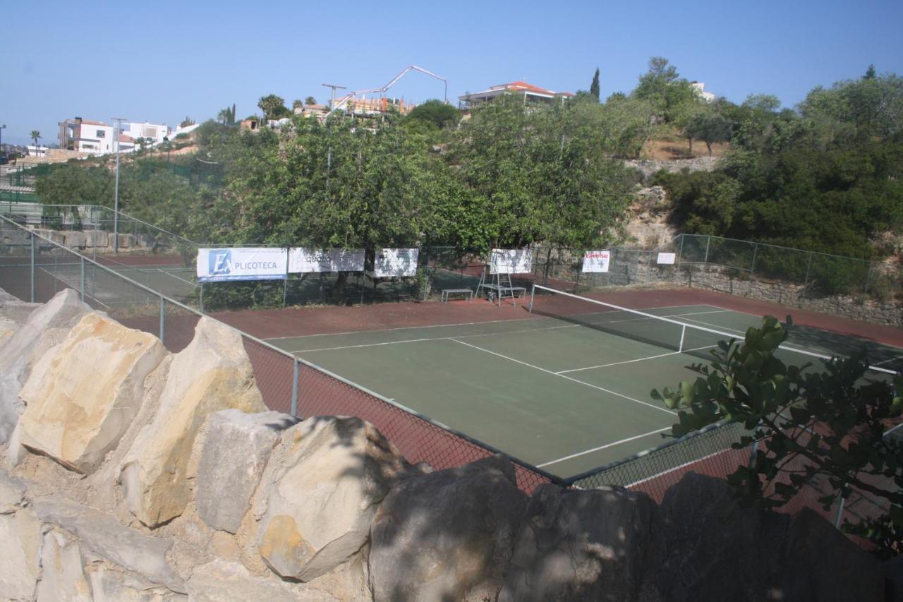Rustic Villa Guesthouse Santa Barbara de Nexe Bagian luar foto